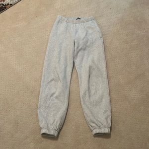BRANDY MELVILLE SWEATPANTS